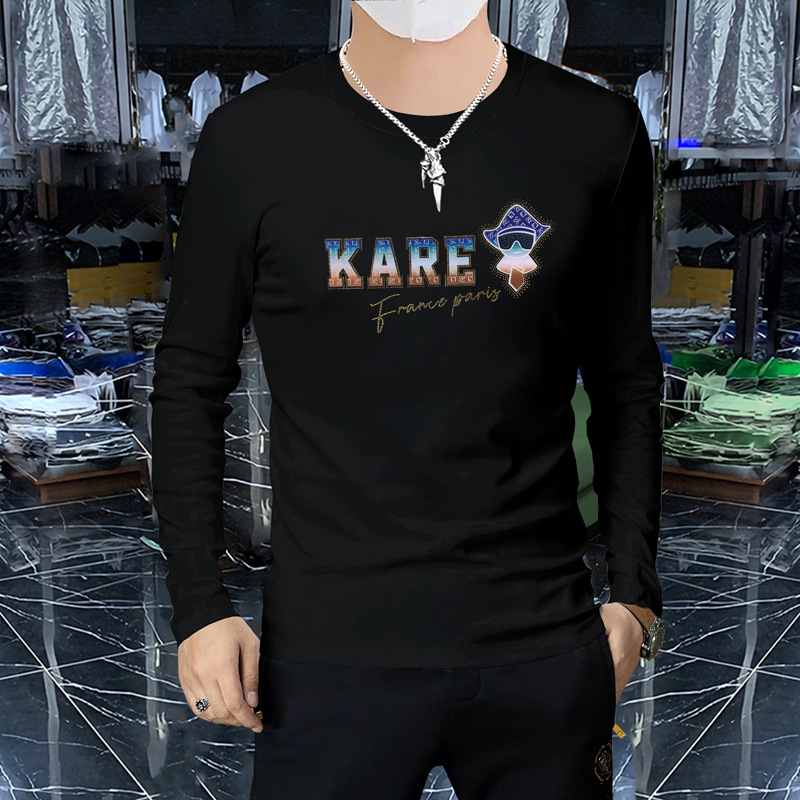 The new autumn men's long-sleeved round-neck T-shirt is a light luxury trendy casual men's top. It is a base layer and a comfortable pullover details Picture