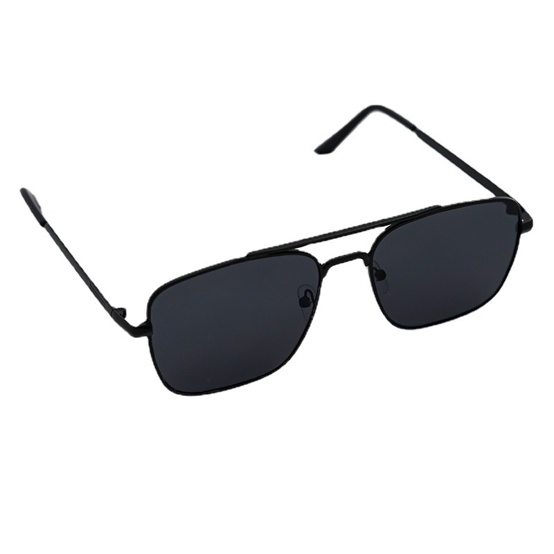 2023 نموذج جديد لنظارات شمسية معدنية، نظارات شمسية كلاسيكية Item Picture
