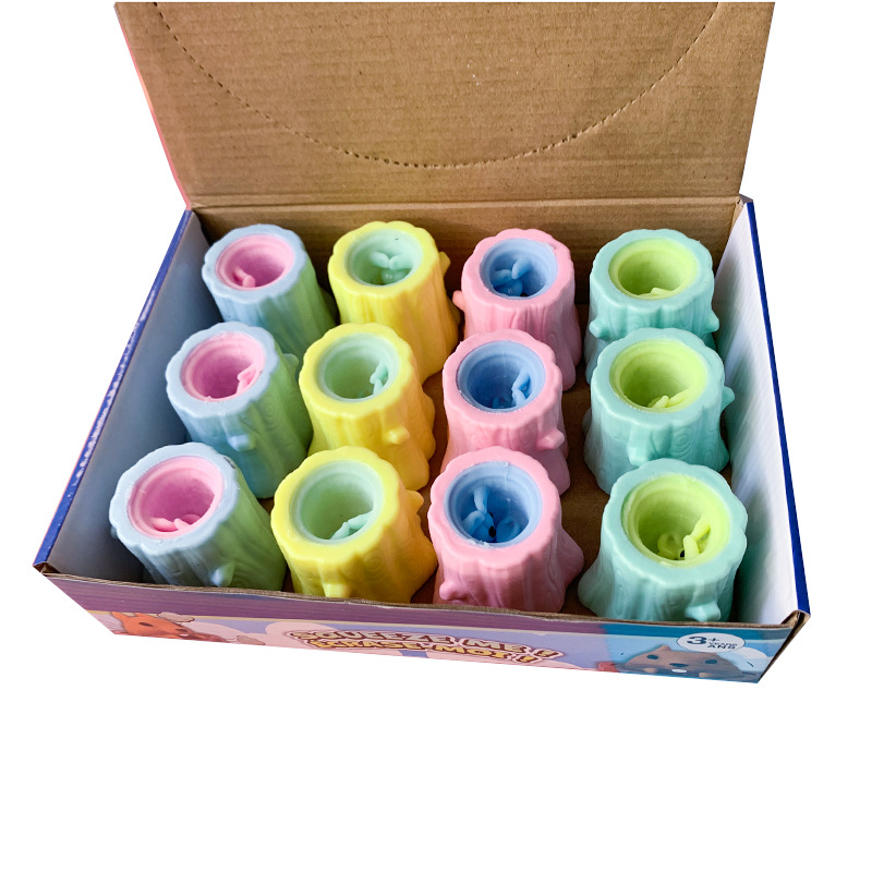 New stress-relieving Squirrel Cup, multi-color squeezing and pinching fun pocket, little animal release tool, stress-relieving pinching toy Item Picture