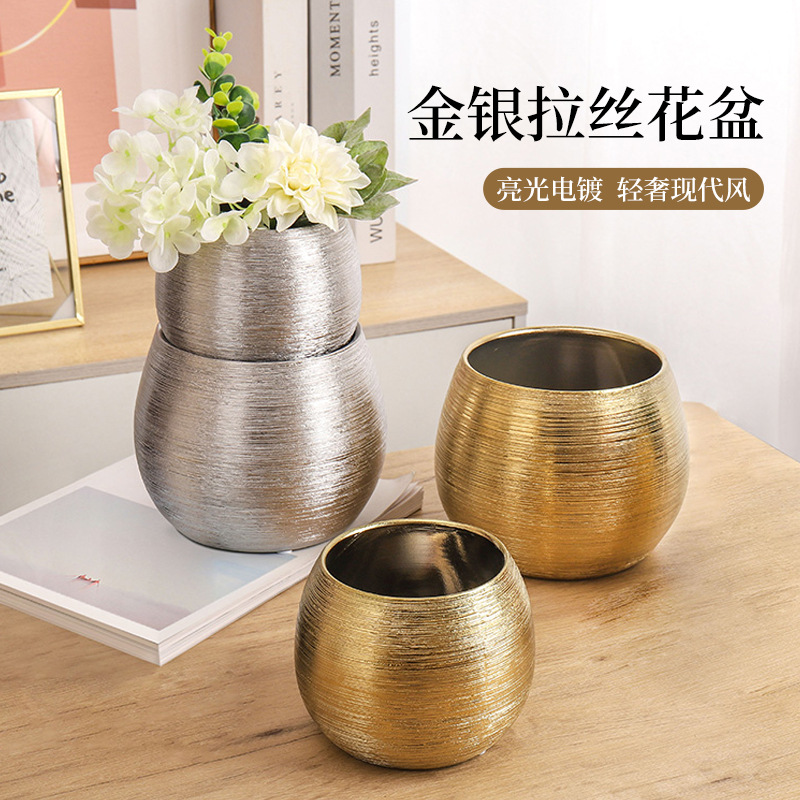 Modern and simple gold and silver ceramic brushed succulent flowerpots of various sizes, ins European-style living room ornaments, wholesale in large quantities details Picture