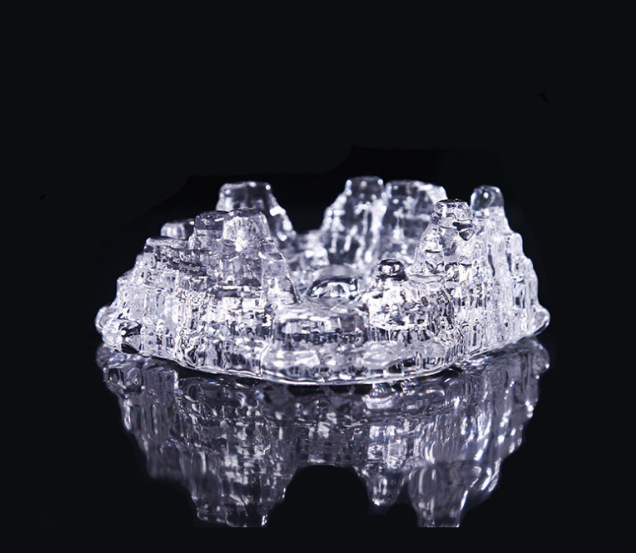 Crystal glass [Transparent Iceberg] Transparent iceberg-shaped crystal ashtray Business gift Household decorative item details Picture