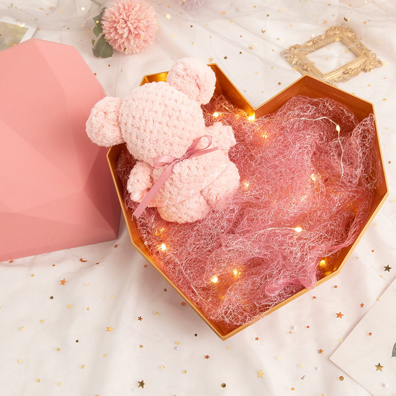 Chinese Valentine's Day Gift Box Bridesmaid Hand Gift Box Heart-Shaped Gift Box Makeup Box Jewelry Box Lipstick Box Birthday Gift Packaging details Picture