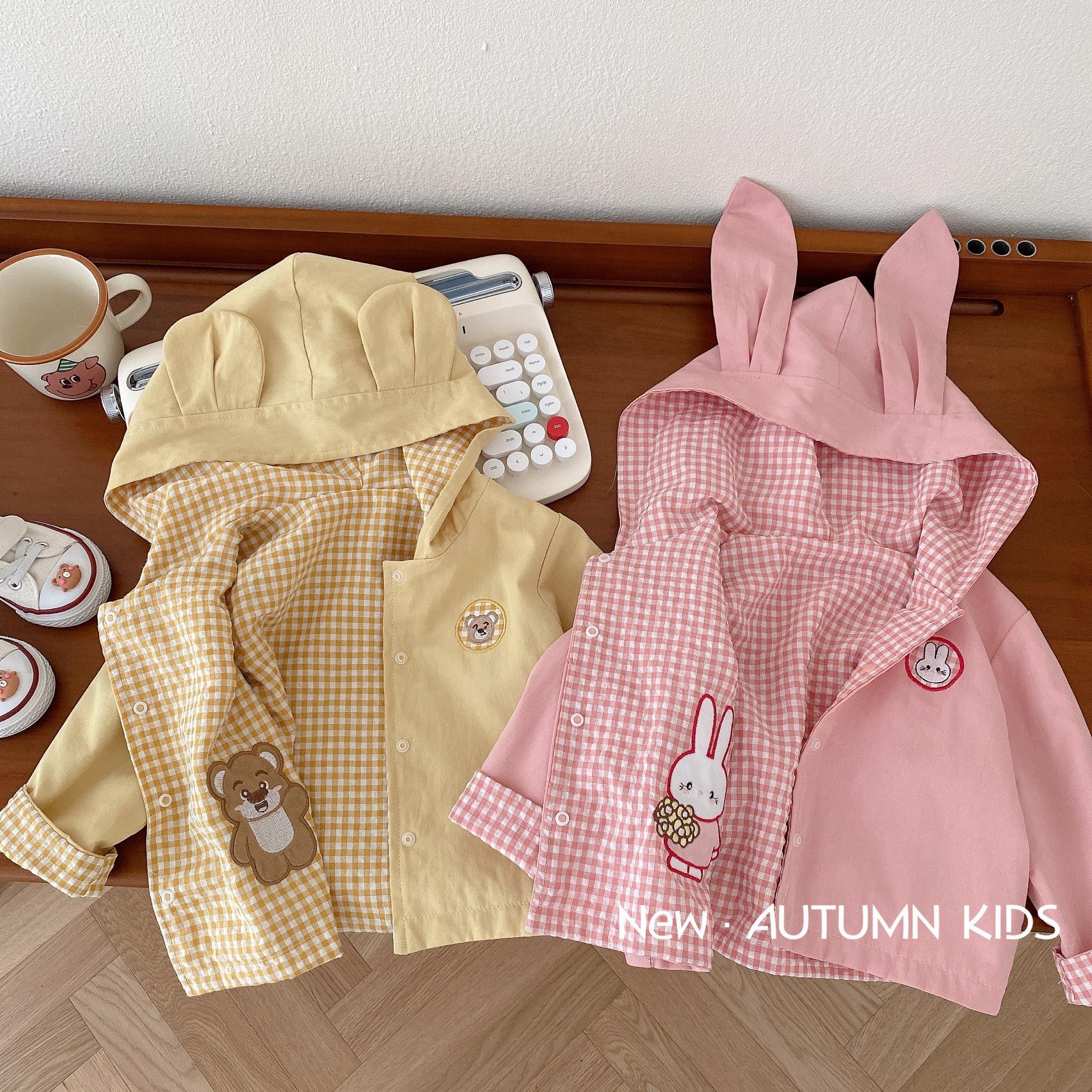 儿童双面外套 0-5岁春季韩国童装女童小熊连帽外套男童格子上衣潮