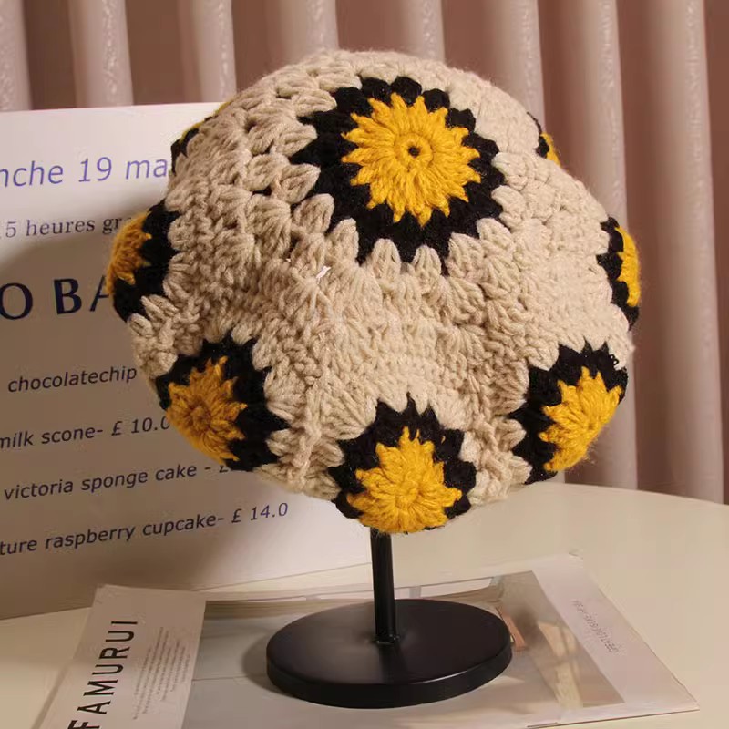Hat Women New Autumn/Winter Wool Beret British Retro Octagonal Hat Hat Hand-Crocheted Three-Dimensional Flower Buds
