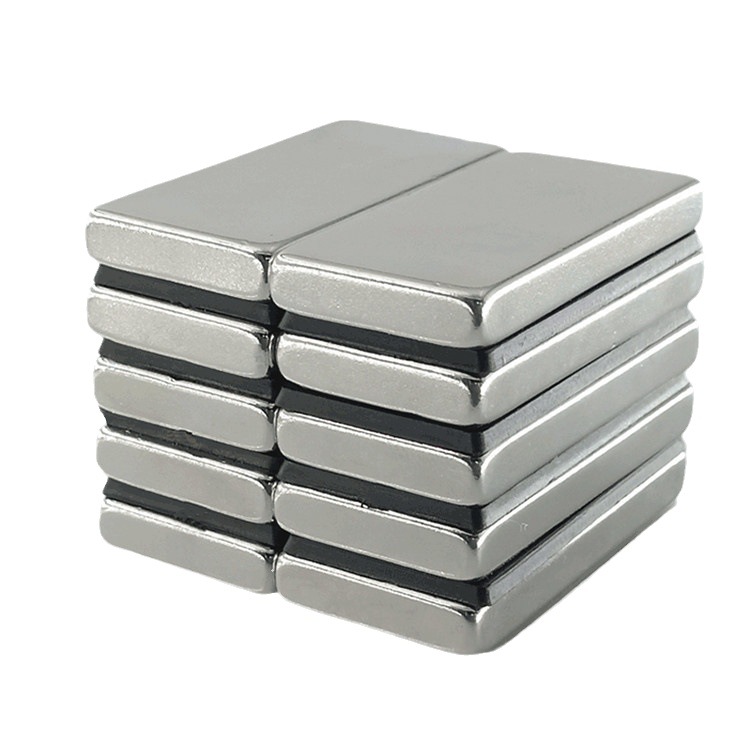 φ1.5×1磁铁/强磁铁/磁铁片/吸铁石强磁铁/磁吸白底实物图