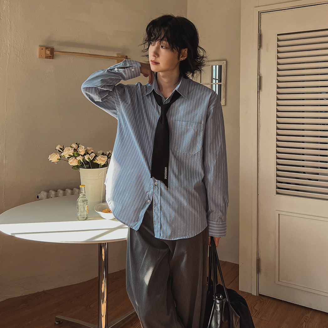 MYQ Japanese striped long-sleeved shirt for men, loose and casual autumn shirt, Korean-style commuting old money style outfit details Picture