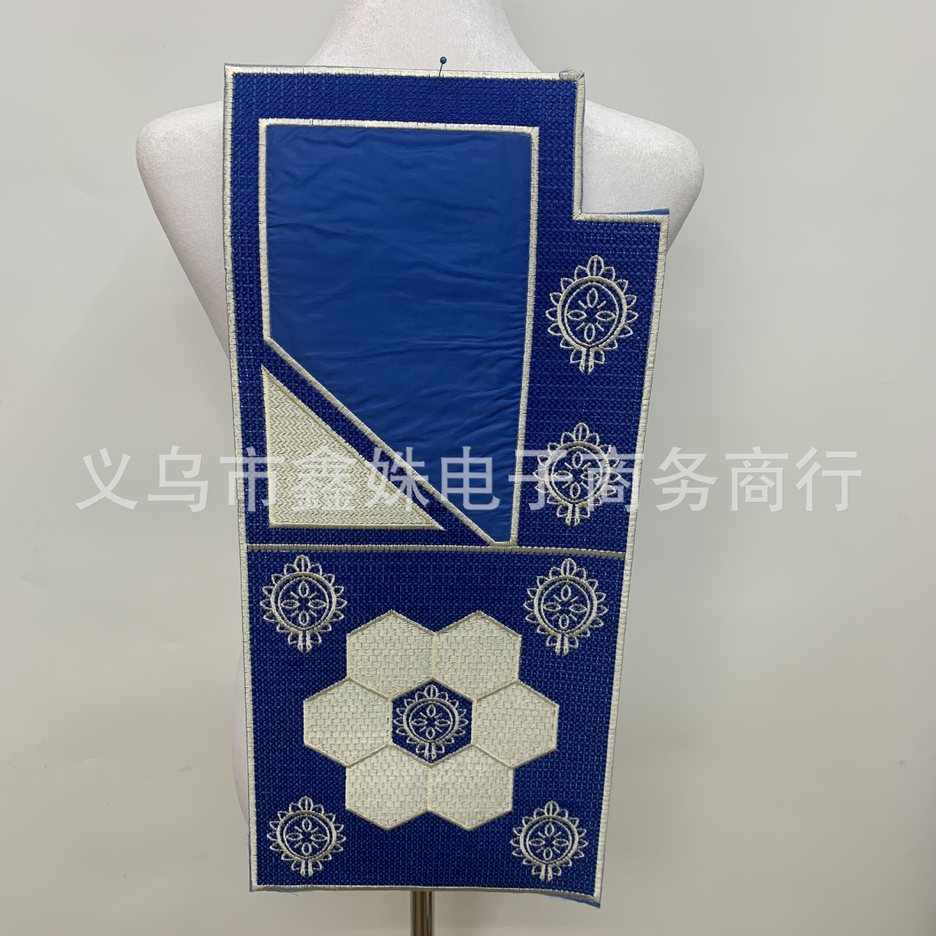 Hot-selling rectangular embroidered circular collar stage costume accessories in 2023 Application Scenario
