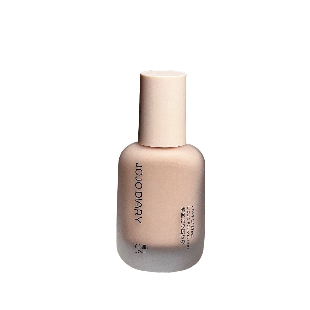 Jiujiu Diary Beauty and Makeup Foundation is waterproof, sweat-proof, does not smudge, hydrates, moisturizes, conceals, and leaves a long-lasting creamy skin Item Picture