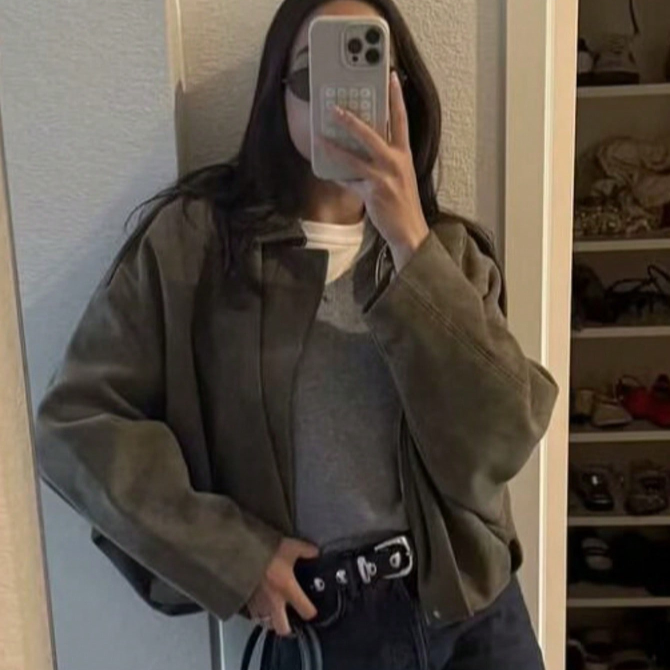 Amazon's spring new cross-border women's clothing, a suede textured lapel pilot jacket from Europe and America Specification image
