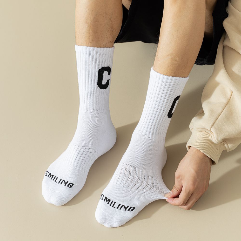 Women's autumn and winter fleece, thickened, warm loop socks, mid-calf socks, floor socks, letter C embroidered, versatile towel socks