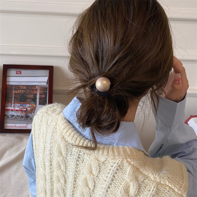 Spring and Summer new arrivals: Simple pearl leather band hair tie, high-end style, hair tie, hair band, hair accessory, hair accessory for women Specification image