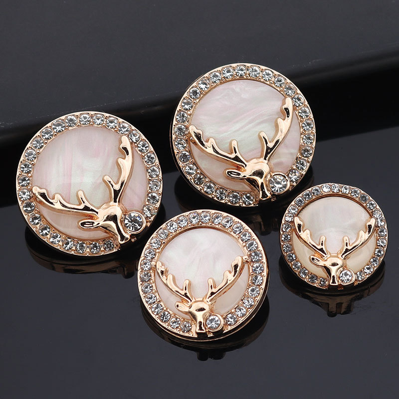 Wholesale of high-end suit buttons, women's coat buttons, chanel-style sweaters, windbreakers, decorative buttons, and elk metal buttons details Picture