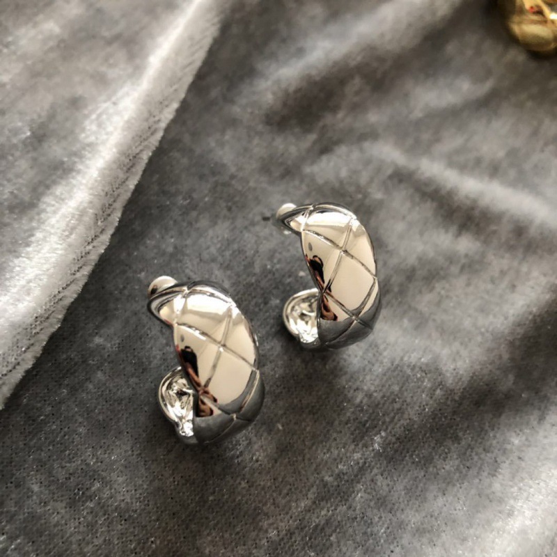 法式简约半圆C形耳钉跨境菱格纹质感耳环时尚简约气质ins风女耳饰详情11