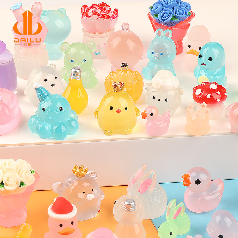 Miniature three-dimensional small ornaments, creative accessories, luminous mixed diy accessories, food and play claw machine parts details Picture