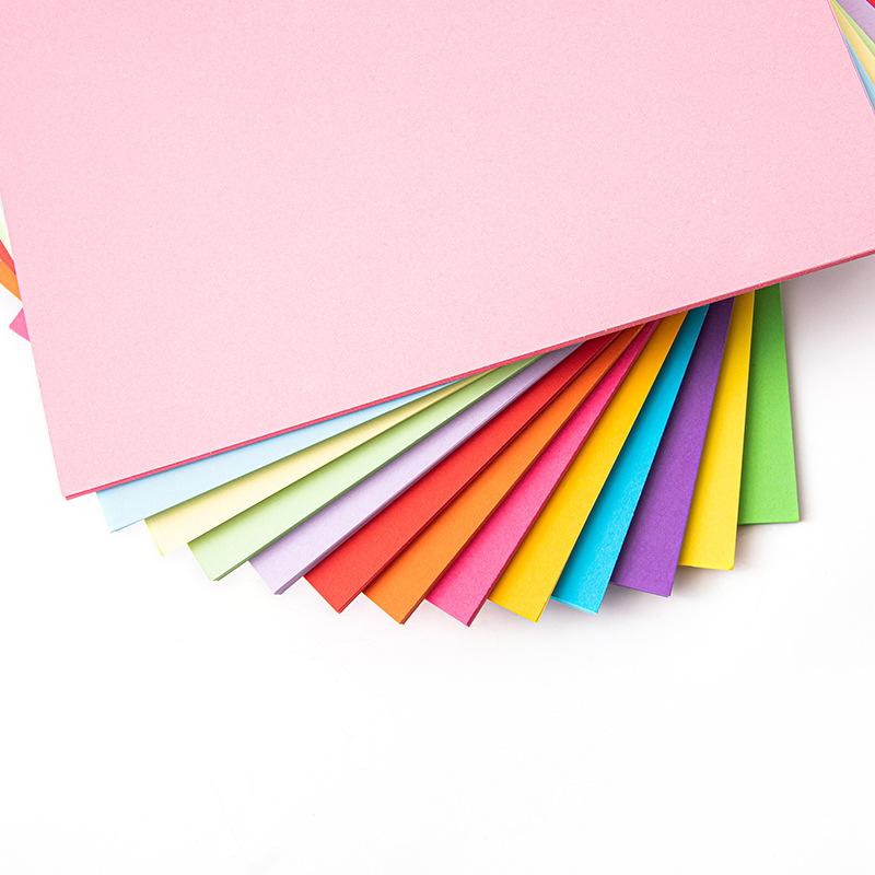 Factory direct sales of 180g colored hard card paper, paper-cutting A4 mixed packaging, art drawing, children's kindergarten DIY origami materials Specification image