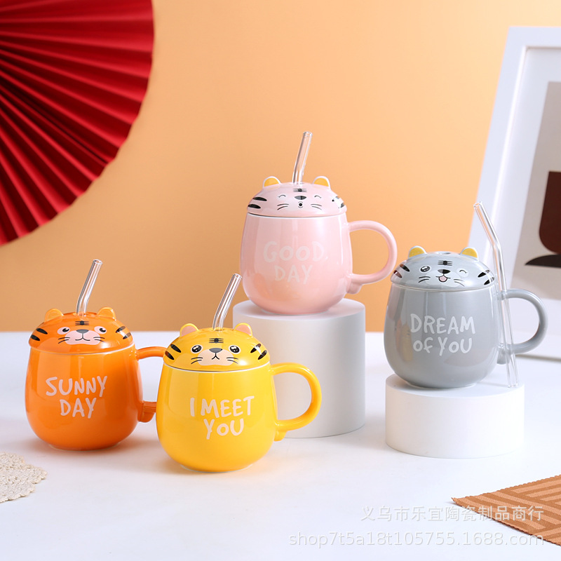 Creative Mug Little Tiger Round Cute Ceramic Cup Personality Girl Drink Cup With Hand Gift Straw details Picture