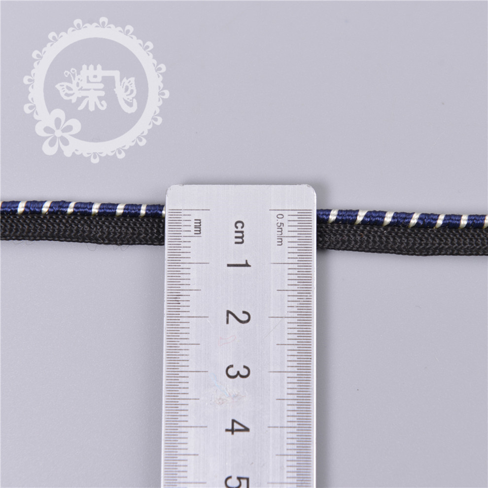 Wholesale of home textile piping ropes, clothing accessories, edge-trimming strips, mother straps, binding straps, bone ropes, various styles of accessories, lace and webbing Application Scenario