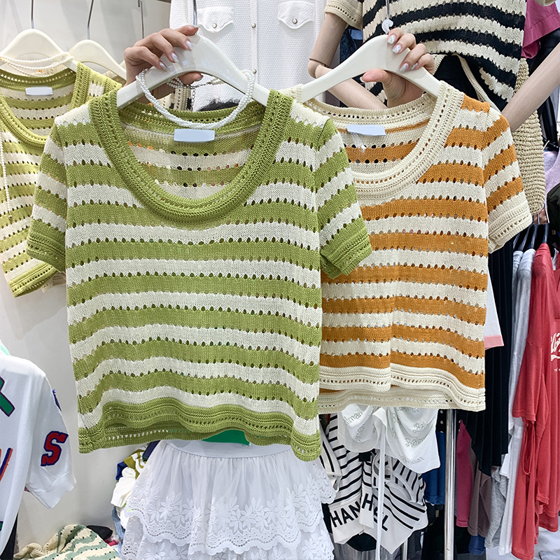 大码女装镂空细节图