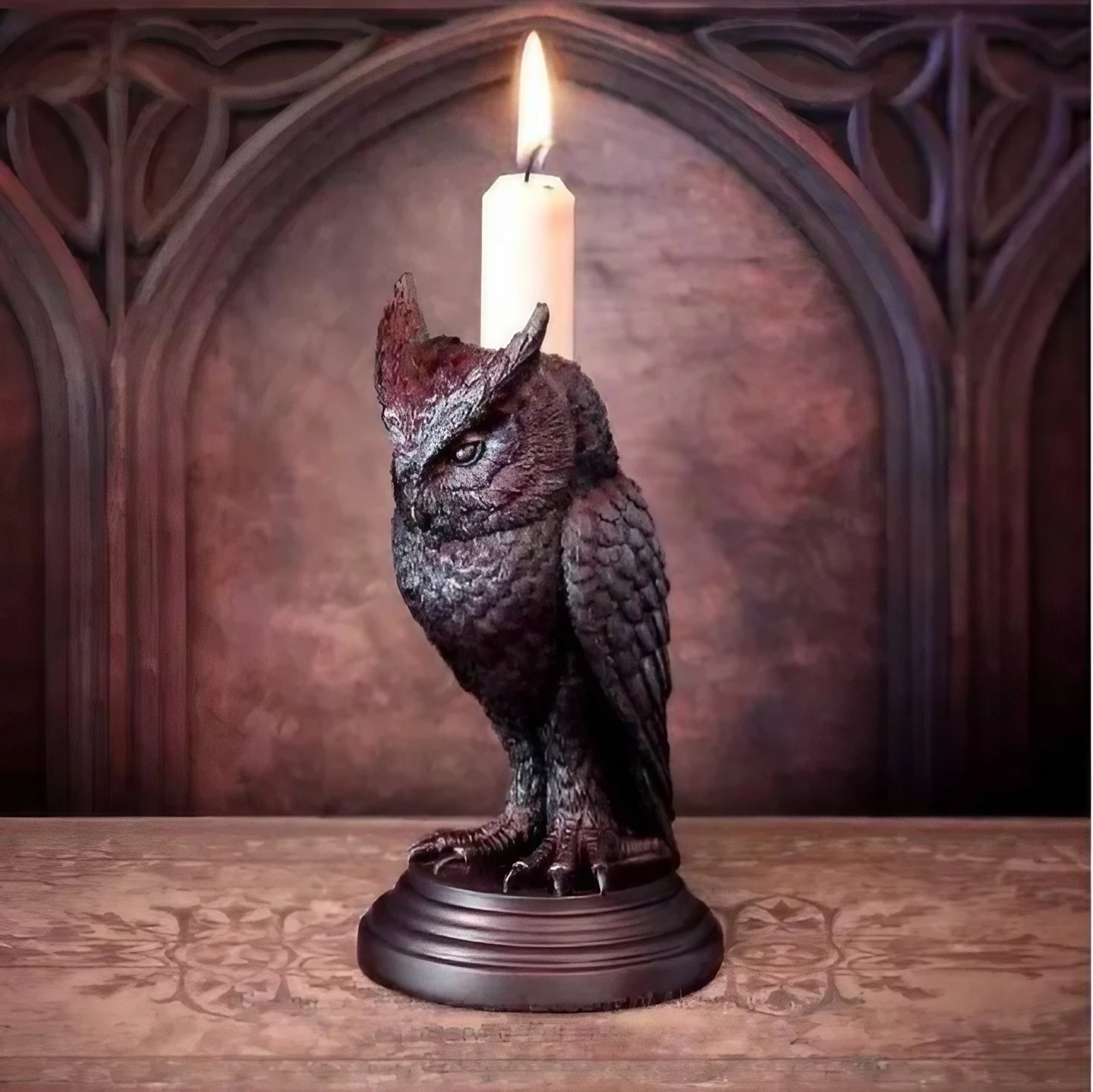 Cross-border Halloween Gothic candlestick decorations, resin home ornaments, ancient-style handicraft ornaments, gifts