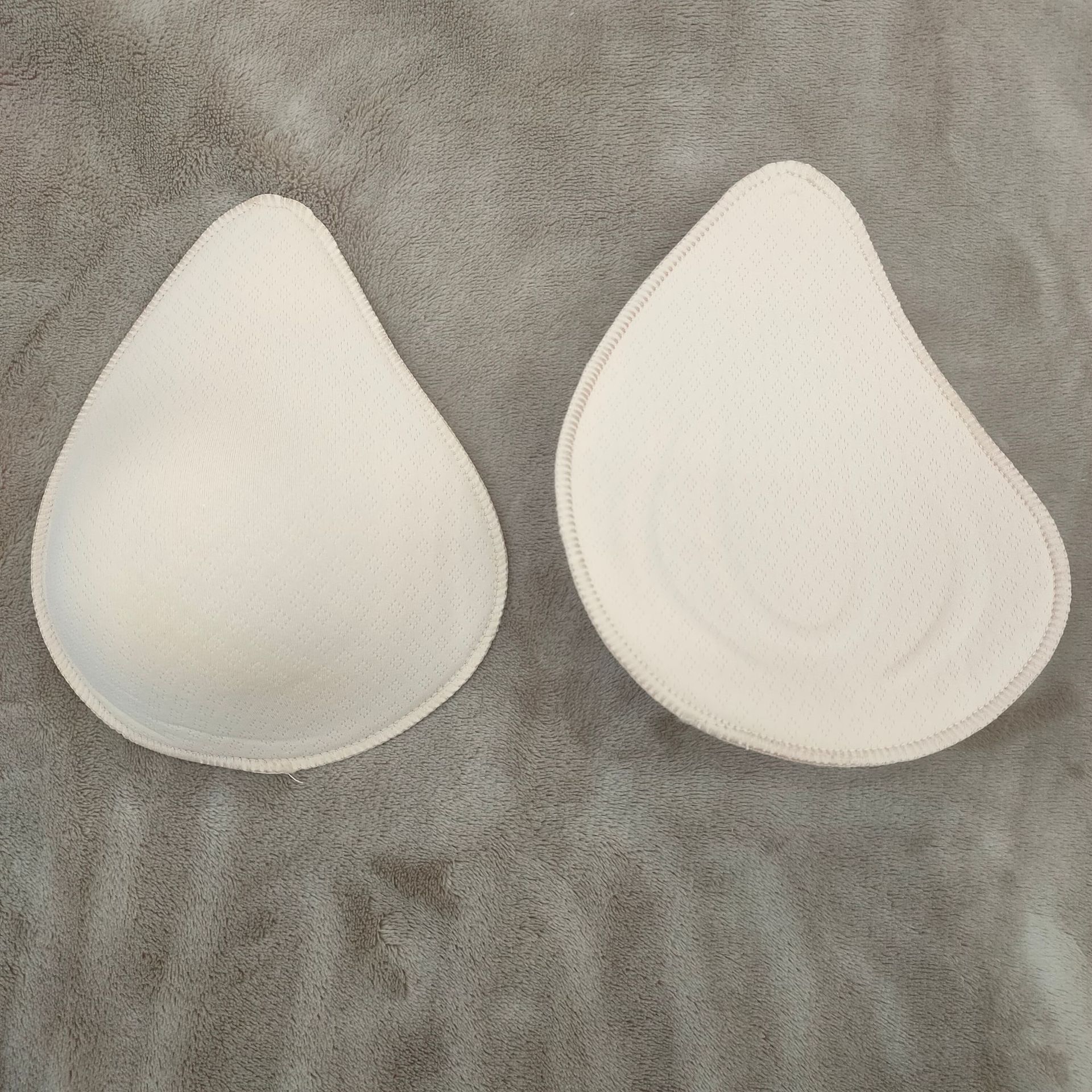 轻质乳胶加厚胸垫乳腺术后可用假体义乳假胸柔软舒适不变形透气