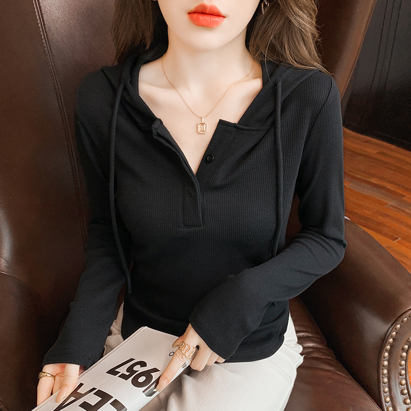 A drawstring hooded long-sleeved T-shirt for women's 2023 autumn new style, a fashionable base layer and a thin, stylish top details Picture