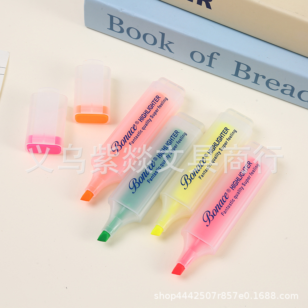 Single-tip thick pen tip durable large-capacity highlighters, enterprise office notebook pens, student gift colored pens, wholesale card suction Application Scenario