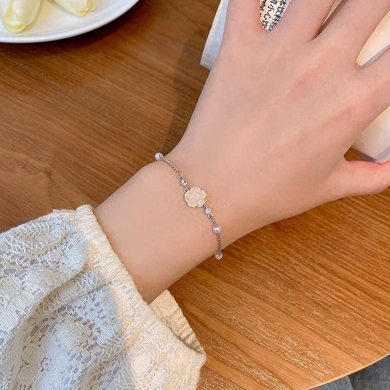 2023 Pearl Flower Bracelet Crafting Process