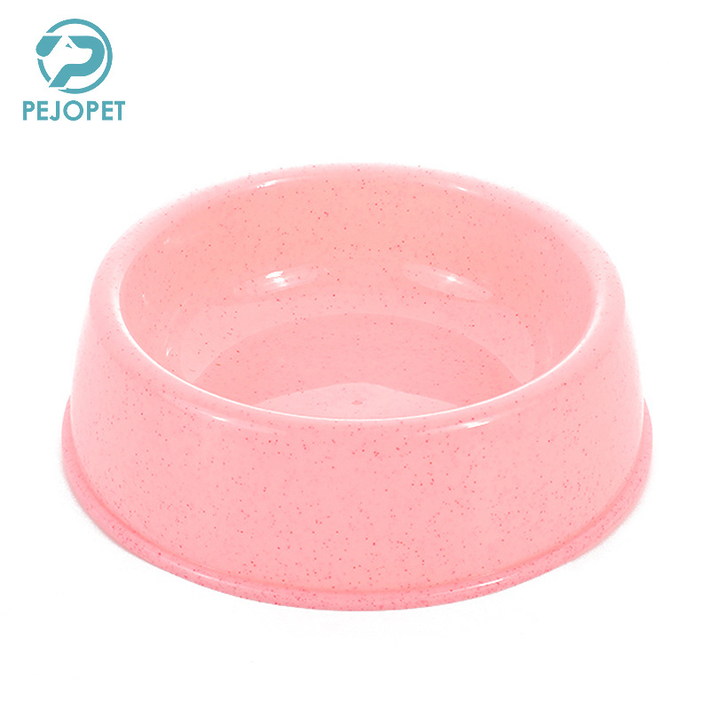 Cute pet transparent ABS outdoor dog red bean paste bowl, cute dog food utensils, various styles of cat and dog pet supplies Application Scenario