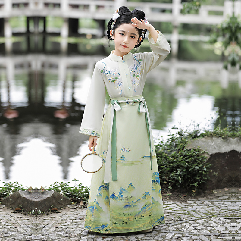 国潮汉服女童2025夏季新款新年儿童古装马面裙套装超仙古风演出服批发