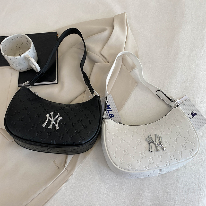 Autumn 2022 Mlb Underarm Bag Full Of Standard Ny Bag Print One-Shoulder Presbyopia Female Bag details Picture