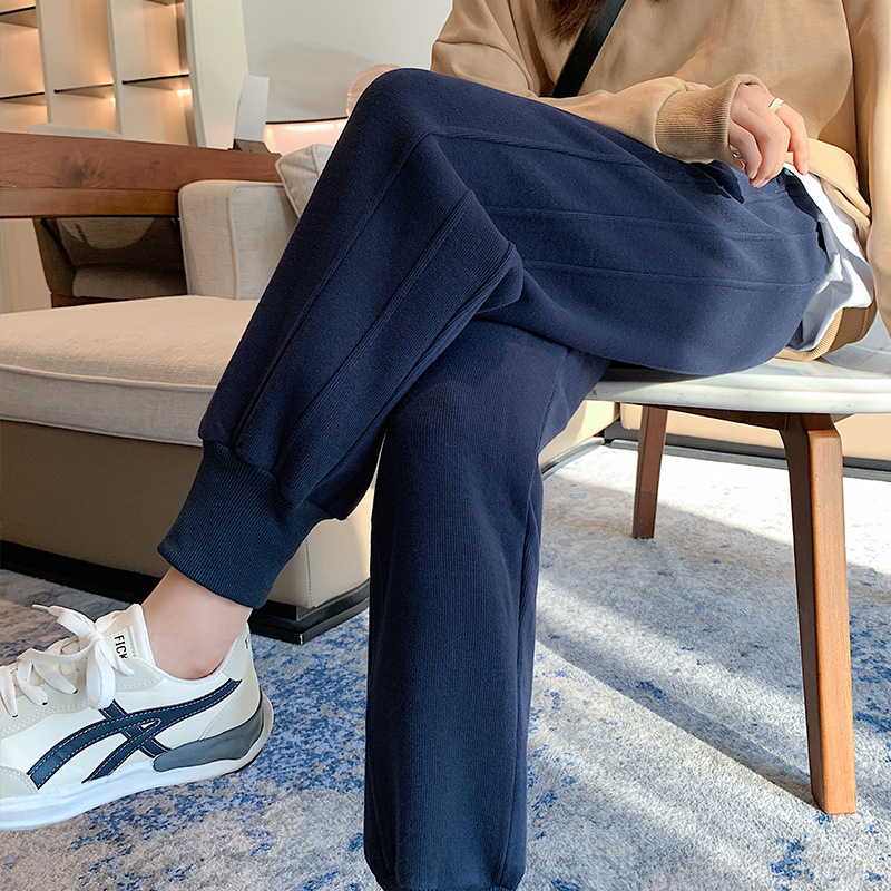 Coffee Color Sports Pants Women Spring And Autumn 2023 New Splicing Loose Thin Leisure Elastic Waist Bundle Feet Harun Wei Pants details Picture