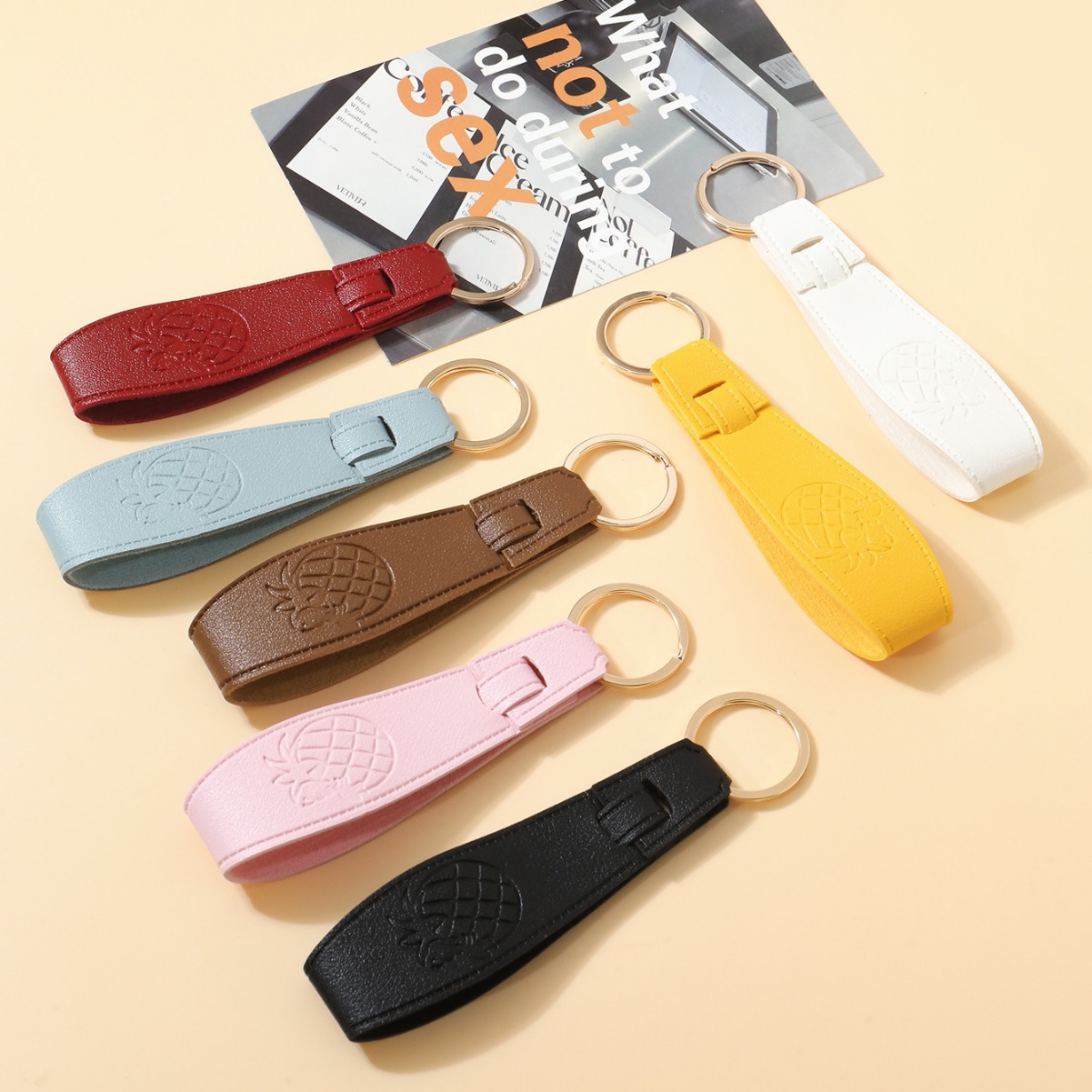 钥匙扣/钥匙链/钥匙扣女2024可爱/树脂钥匙扣/皮质钥匙扣产品图