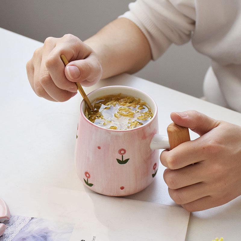 Huang Long Home Daily Ceramic Cup Pink Cartoon Breakfast Cup Mark Cup details Picture