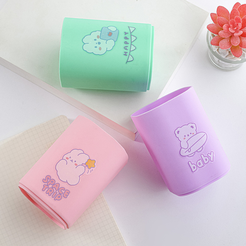 马卡龙色卡通产品图