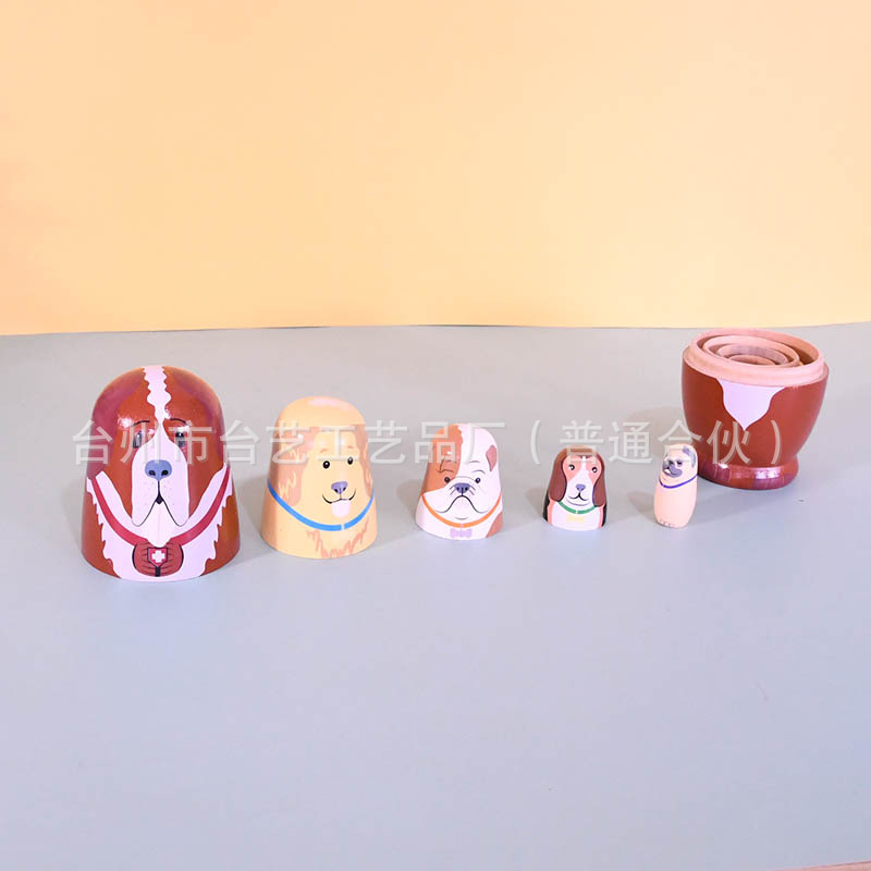 木质工艺品实物图