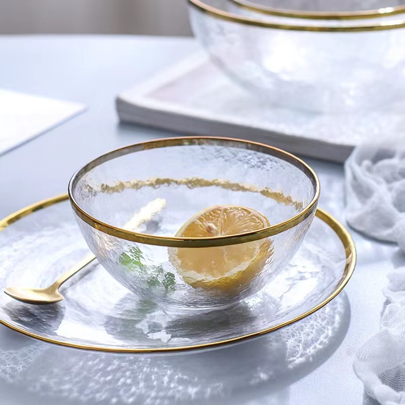 Nordic High Appearance Level Clear Gold Rim Glass Fruit Salad Bowl Plate Home Large Lovely Nordic Bird's Nest Dessert Bowl Application Scenario