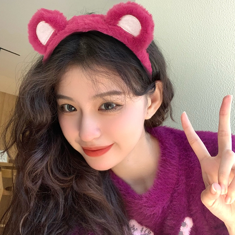 Korean cartoon plush strawberry bear hair band headband, autumn and winter face washing and hair binding head buckle, internet-famous bear ear wholesale pic 1
