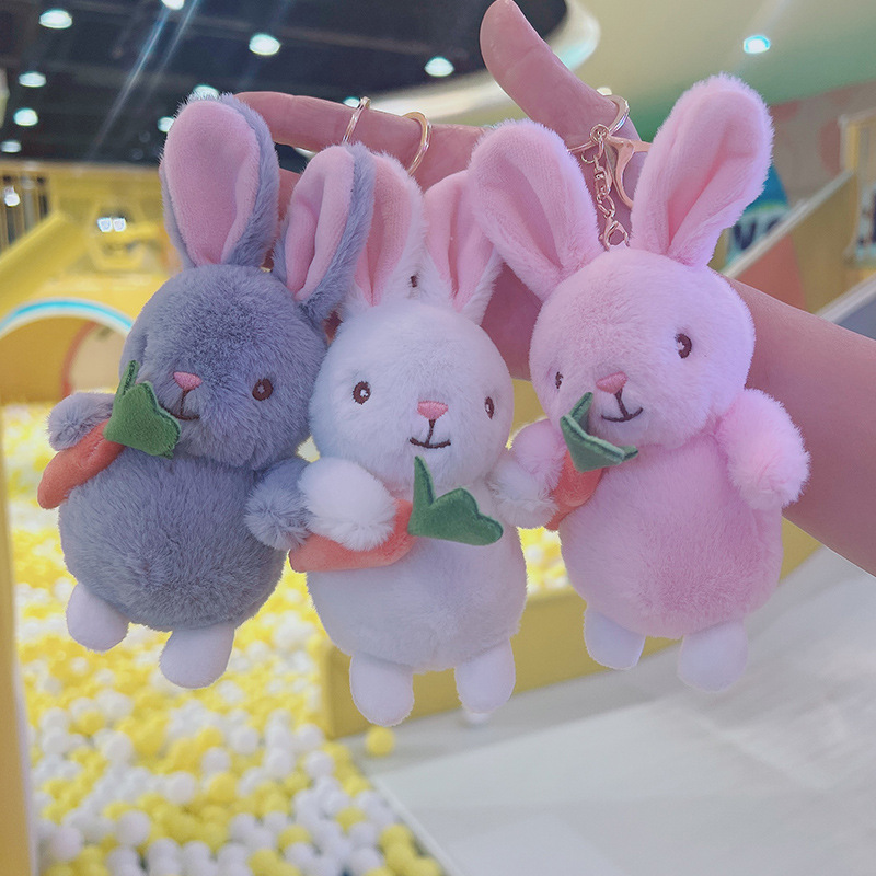Popular plush toys: radish and rabbit bags, rabbit dolls, keychains, pendants, couple key chains, and dolls
