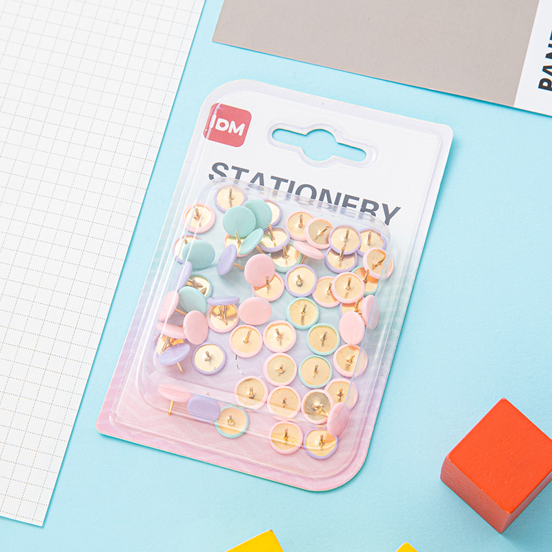 Customized color full-suction plastic-coated drawing pins, metal multi-functional flat-head drawing pins, labor-saving large-head push-button pins wholesale from the manufacturer
