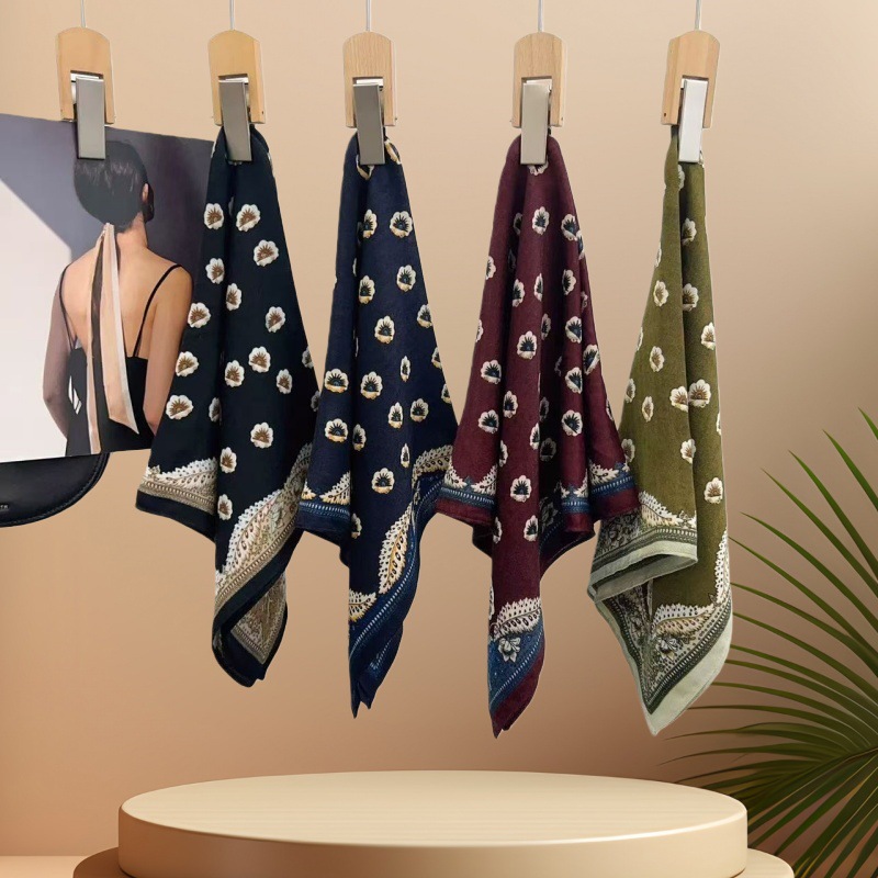 68cm herb-patterned geometric square scarf, silk scarf tied around the neck, high-end and versatile, small 2025 autumn and winter scarf, light luxury style