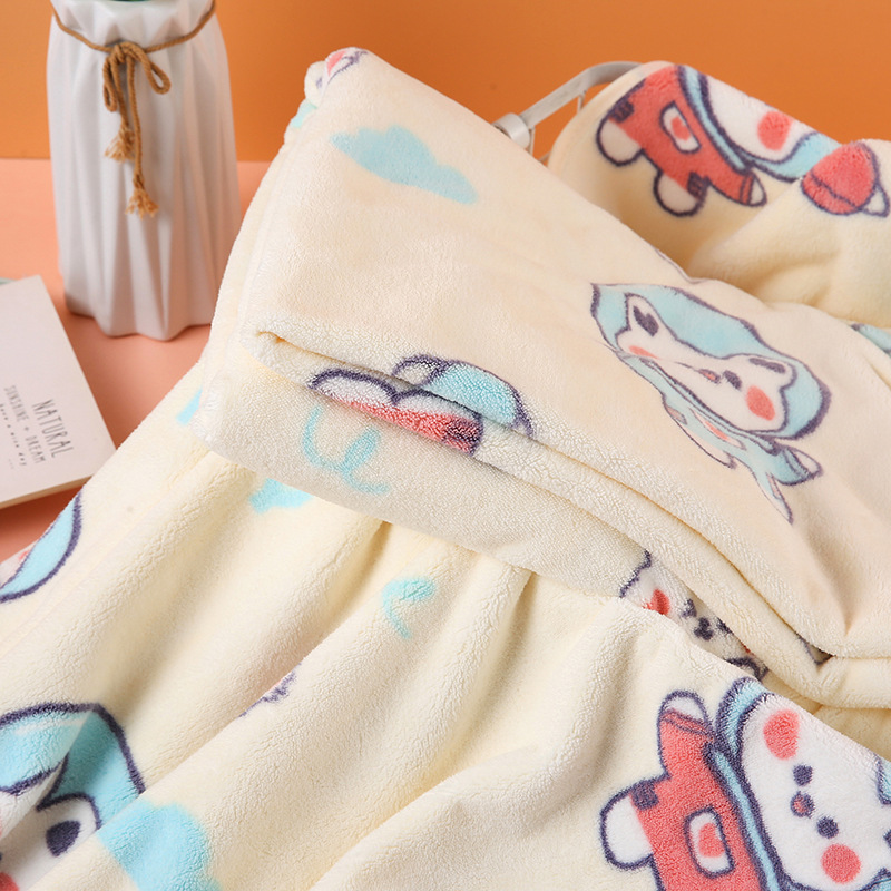 Sweet Sweet Coral Velvet Bath Towel Printed Cute Children Baby Adult Bath Towel Absorbent Soft Hook Application Scenario