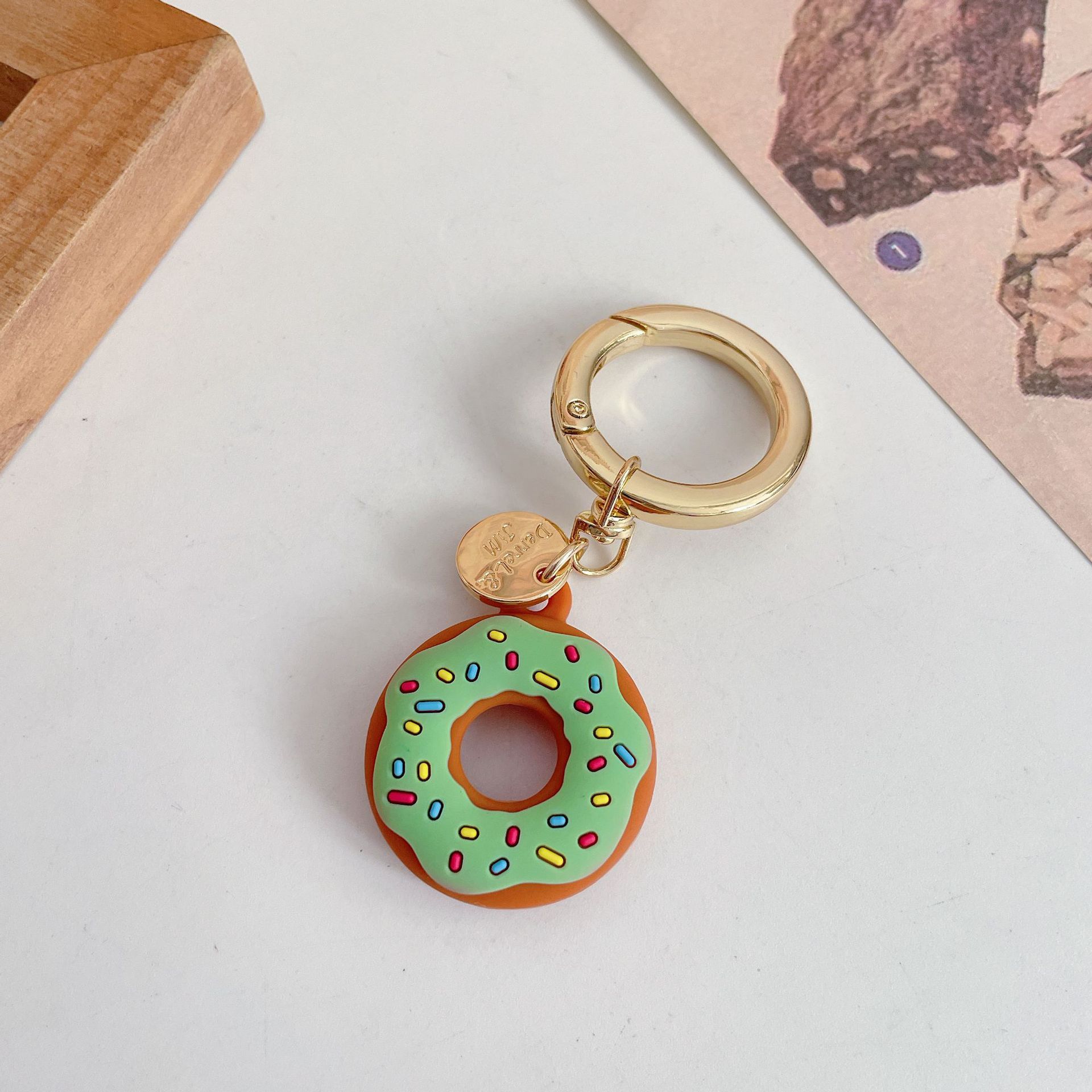 Apple Airtag Protective Case Silicone Airtags Keychain Airtag Clasp Protective Case Iphone Pet Anti-Loss Device Dog Anti-Fall Collar Cat Key Case Soft Shell Necklace Set Application Scenario