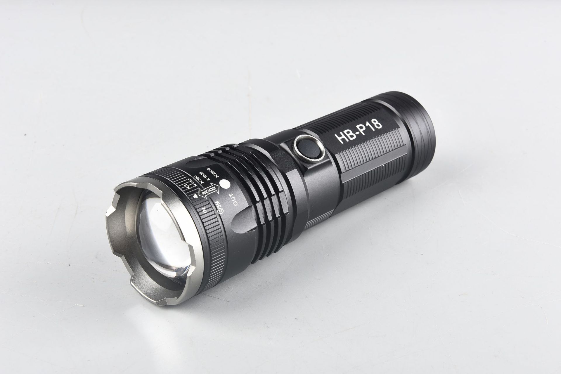 New white laser high-power high-intensity flashlight, USB charging, telescopic zoom flashlight, outdoor ultra-long-range shooting