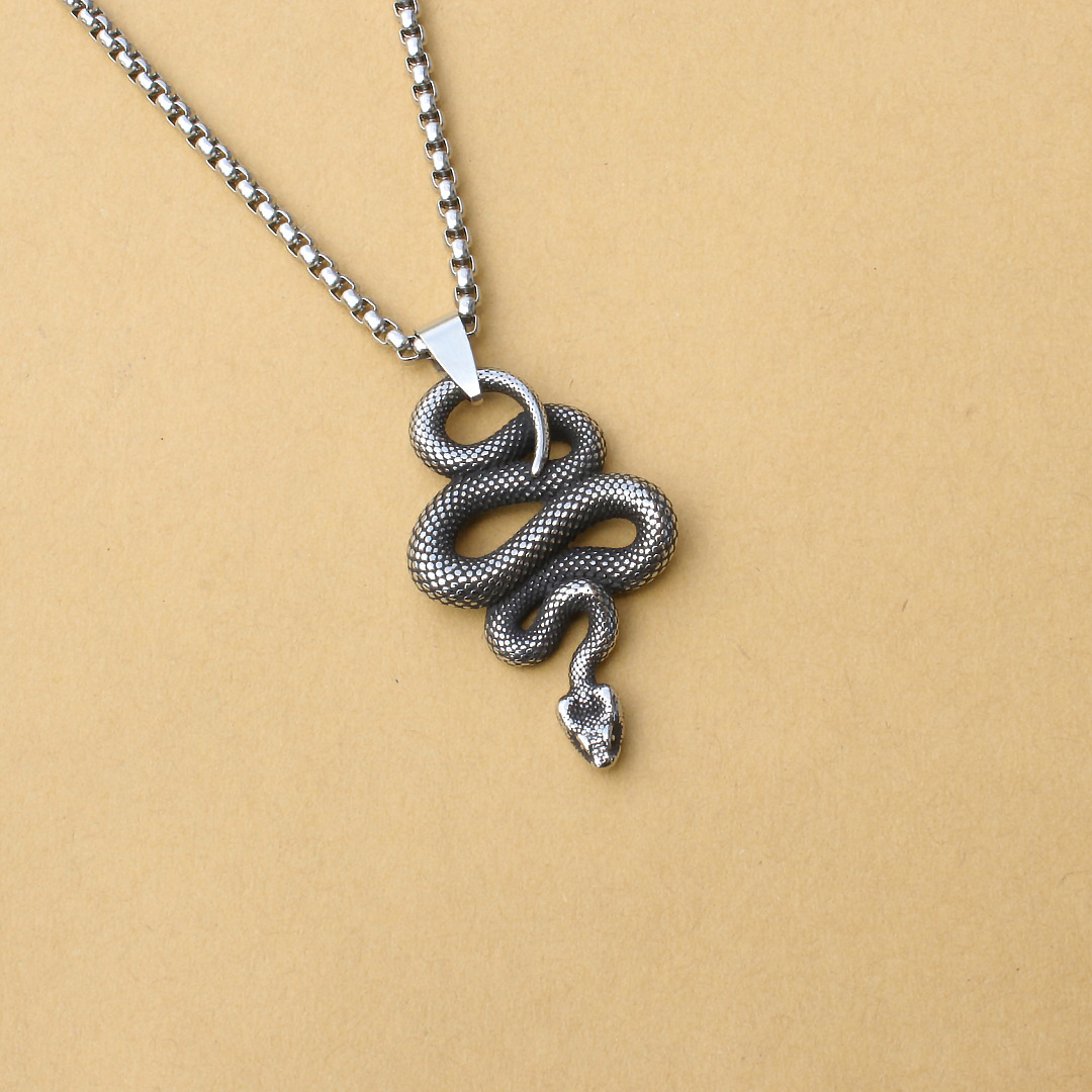 New Chinese trend zodiac Snake pendant, fierce eyes, Snake King necklace, stainless steel animal jewelry details Picture