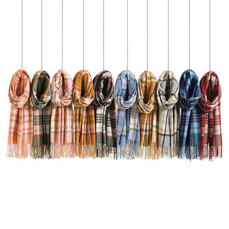 New Plaid Scarf Women's Winter Long Fringed Shawl Fashion Street Imitation Cashmere Warm Shawl Item Picture