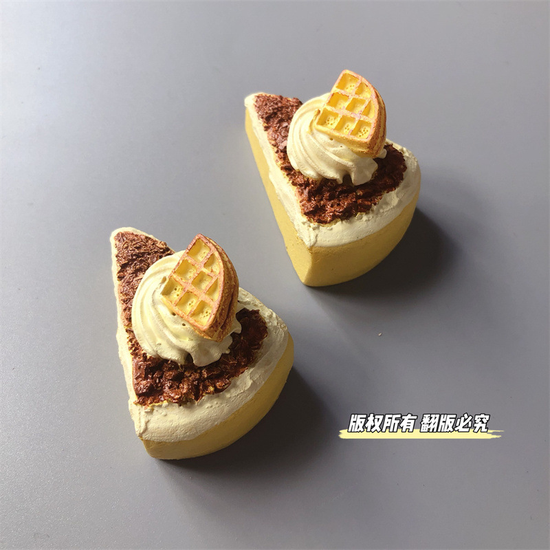 Creative 3D simulation food play series waffle triangular small cakes, cute fridge magnets, home decoration magnetic stickers details Picture