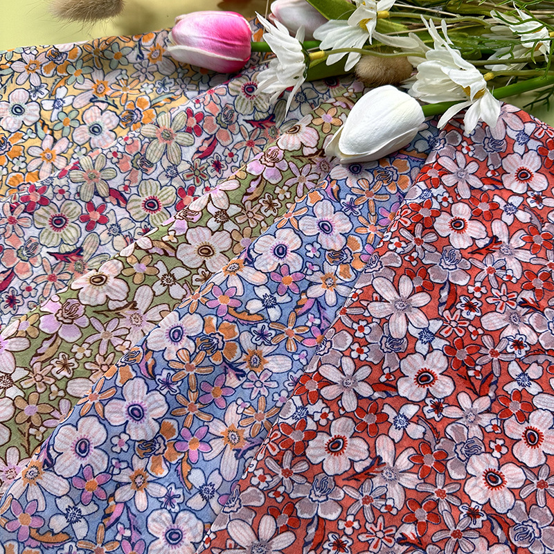 Second batch of single-layer slightly translucent summer dress fabric exclusively for pearl chiffon, fresh and fashionable printed fabric details Picture