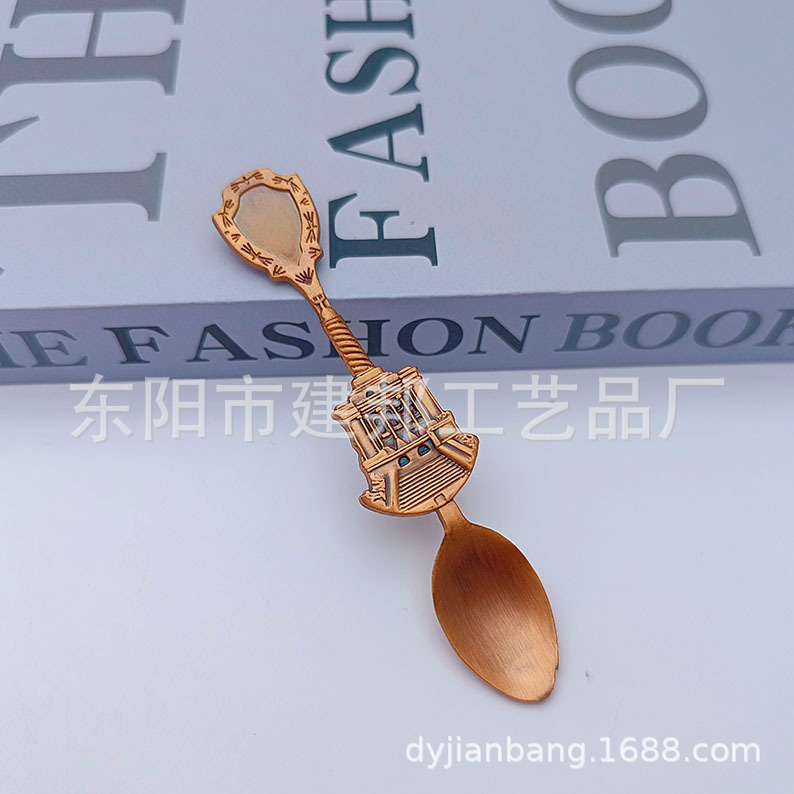 厂家定制旅游纪念品俄罗斯美国英国西班牙创意设计锌合金勺子