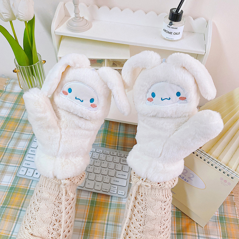 2022 Glove Girl Winter Laurel Dog Cute Korean version student cycling thickened windproof driving gloves for winter Application Scenario