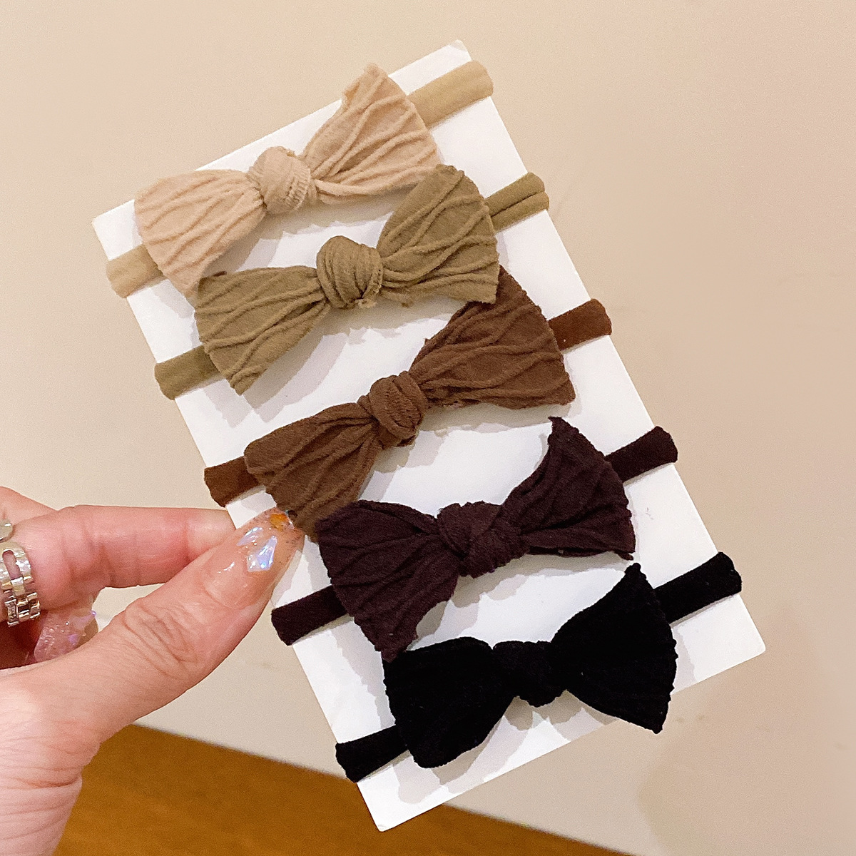 Wholesale of new Korean-style bow hair ties, hair bands, hair tie covers, leather bands, simple and high-elasticity hair ties for women, and hair accessories Specification image